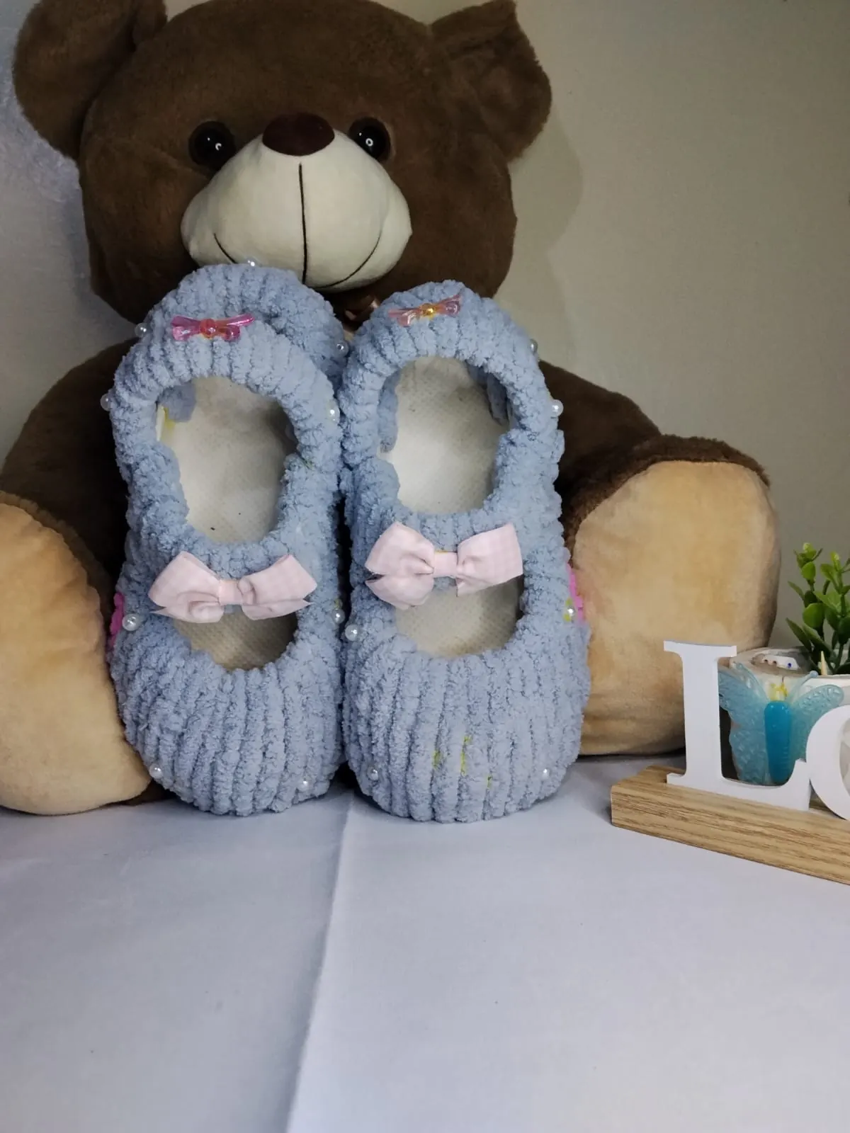 Aura Cozy Yarn Crocs